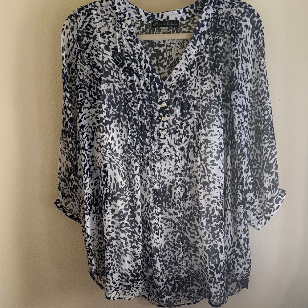Rose & Olive Navy and White Patterned Blouse